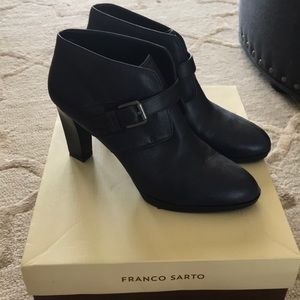 Franco Sarto leather navy blue